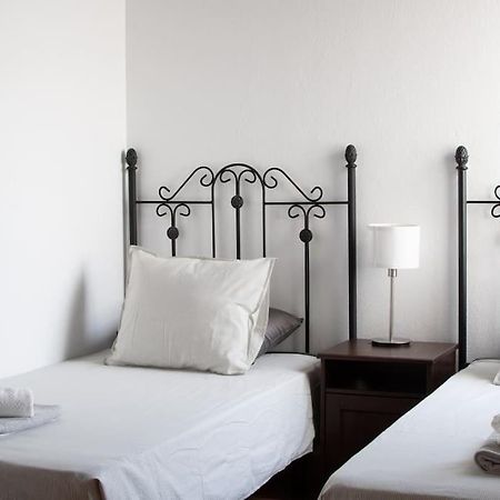 Casa Marlay Spacious, Heated Pool, Bbq & Fast Wi-Fi Only 15 Minutes Walk To Town بلايا بلانكا المظهر الخارجي الصورة