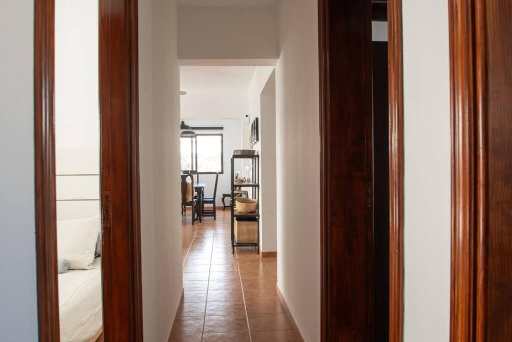 Casa Marlay Spacious, Heated Pool, Bbq & Fast Wi-Fi Only 15 Minutes Walk To Town بلايا بلانكا المظهر الخارجي الصورة