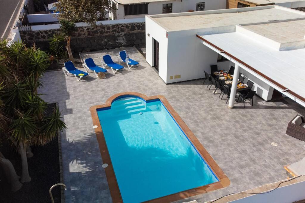 Casa Marlay Spacious, Heated Pool, Bbq & Fast Wi-Fi Only 15 Minutes Walk To Town بلايا بلانكا المظهر الخارجي الصورة