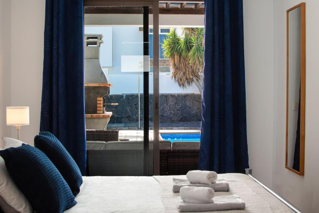 Casa Marlay Spacious, Heated Pool, Bbq & Fast Wi-Fi Only 15 Minutes Walk To Town بلايا بلانكا المظهر الخارجي الصورة